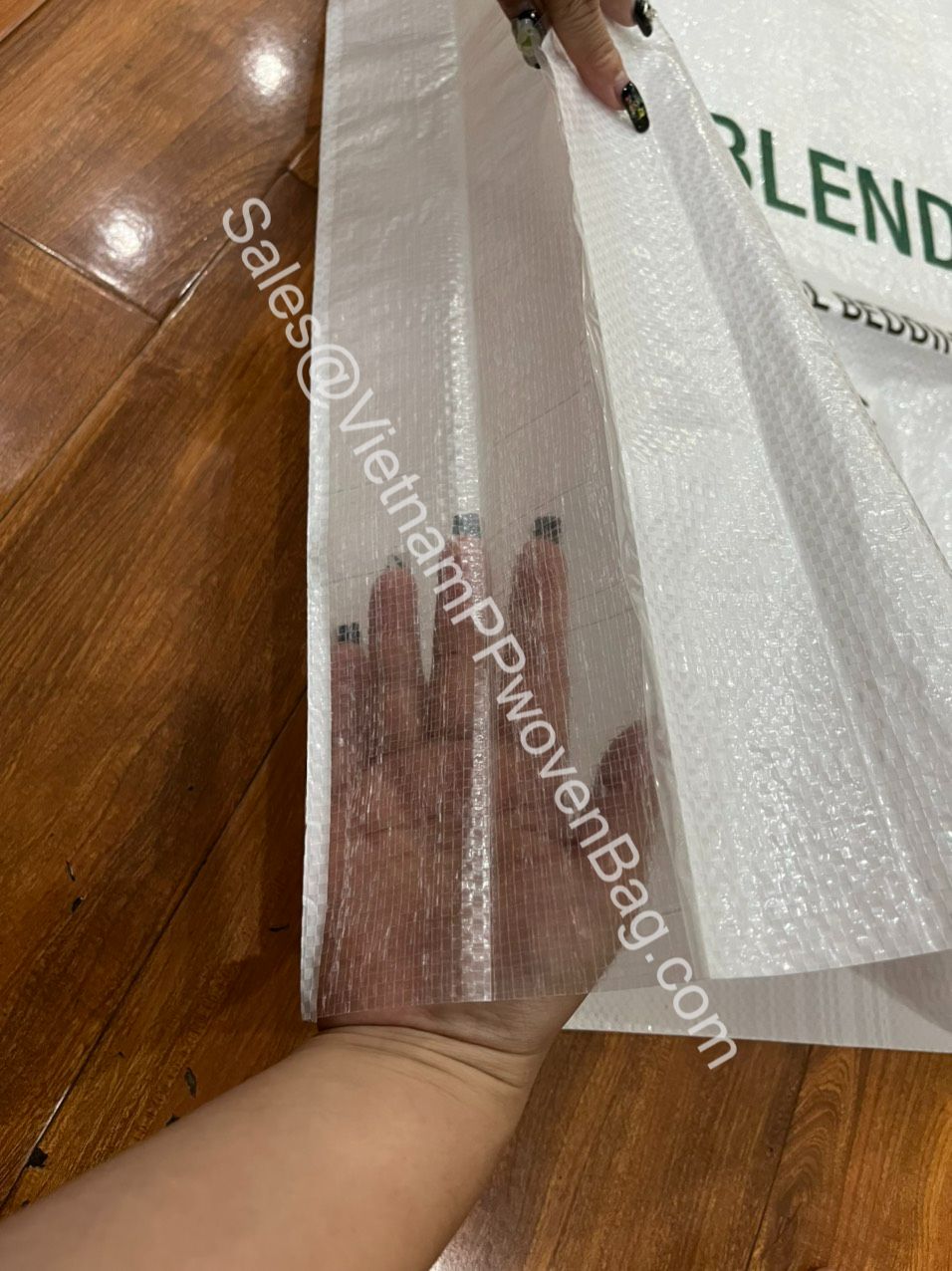 PP woven Sacks with transparent gussets